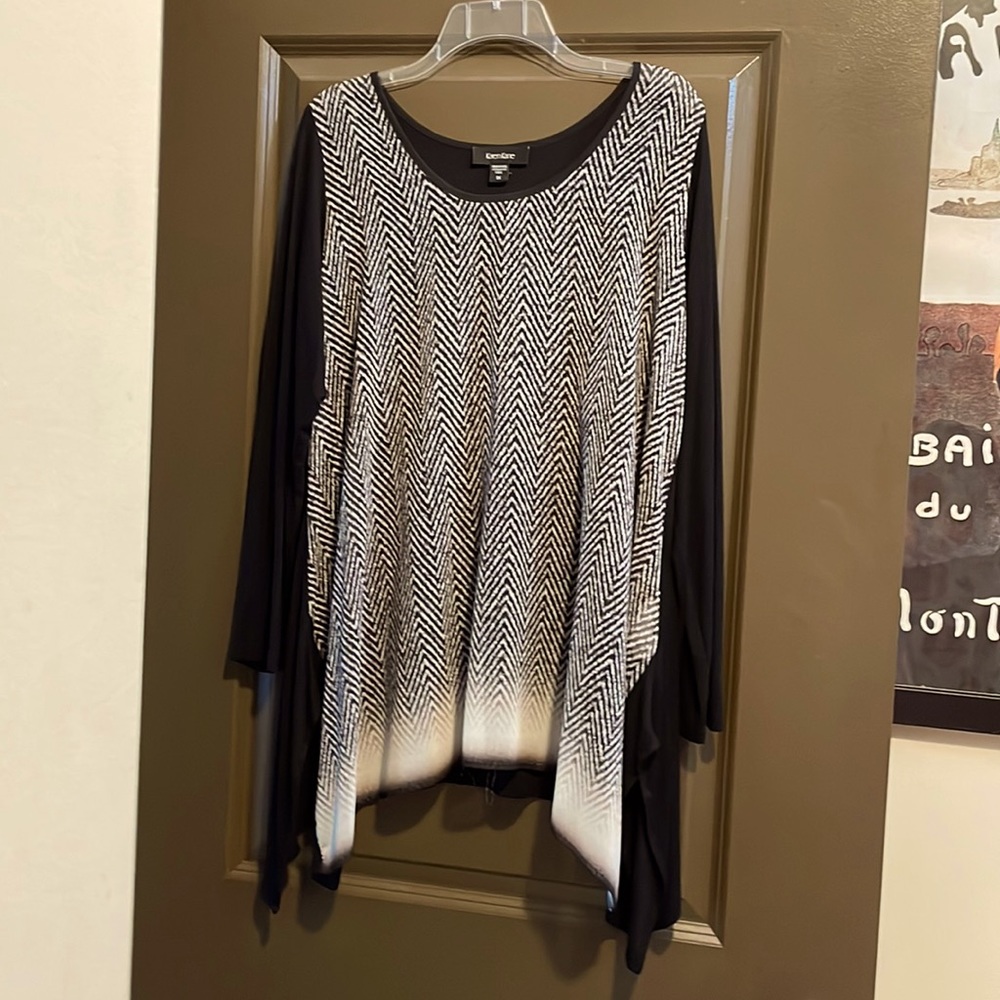 Karen Kane Tunic Style Blouse - 1X